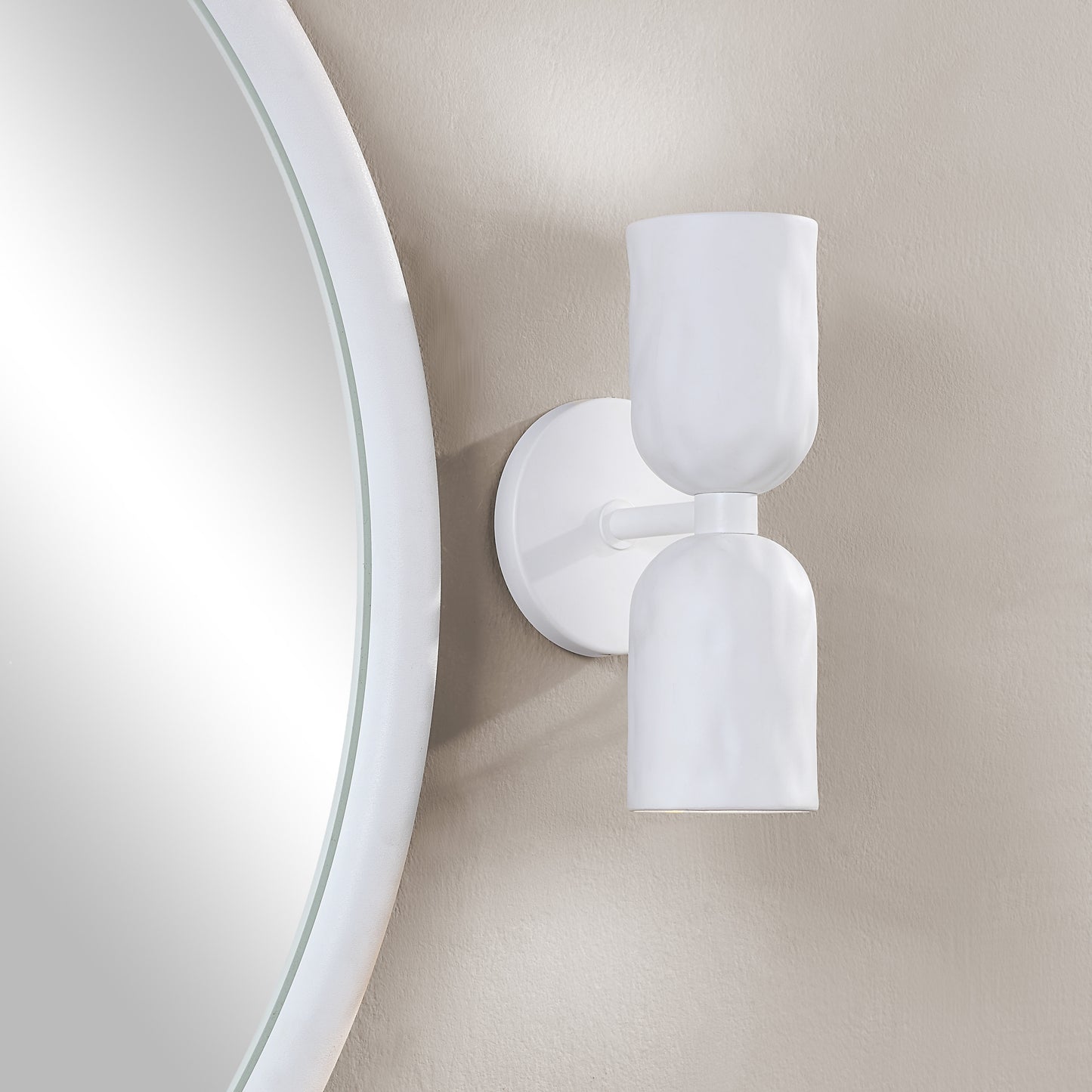 Applique murale Akira Wall Sconce