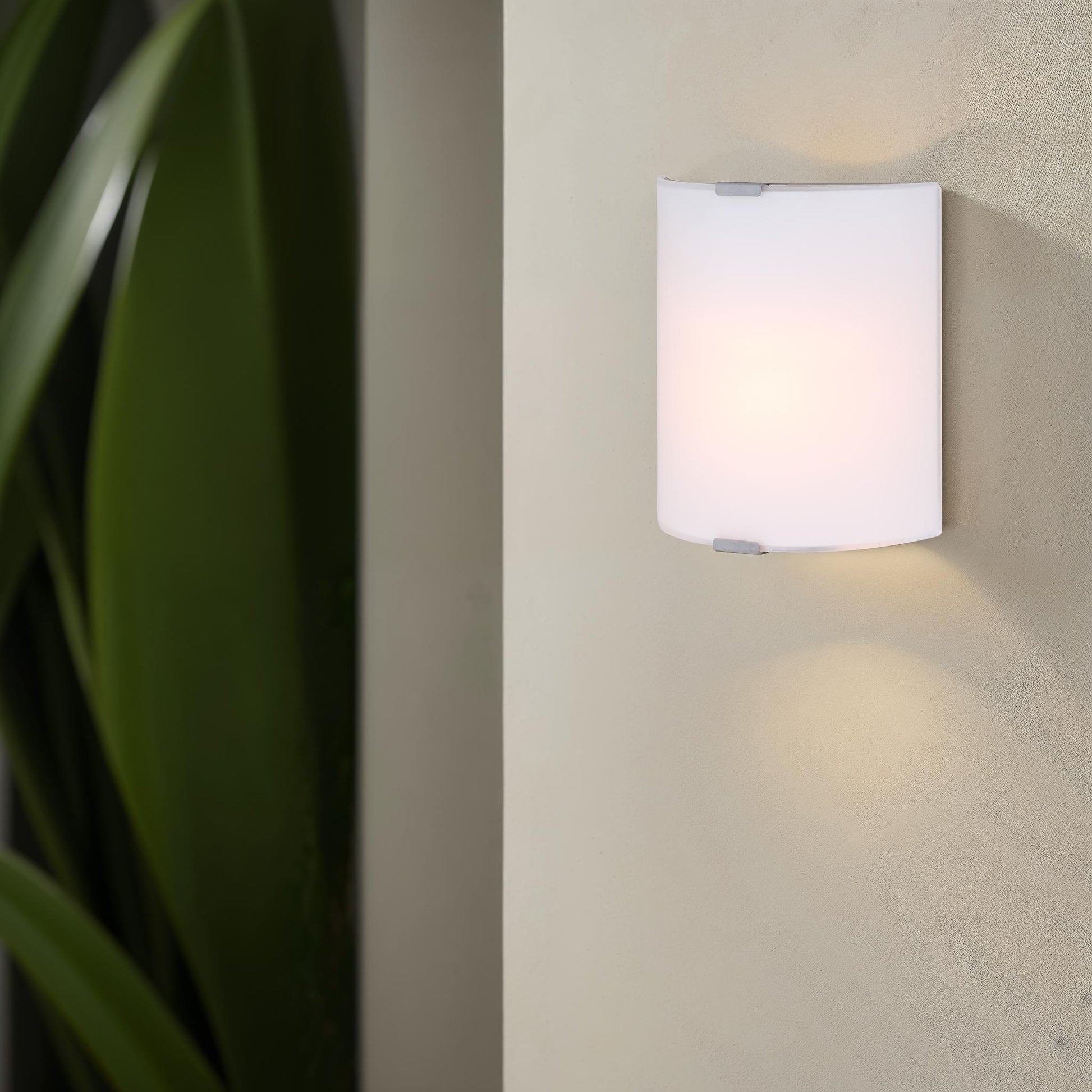 Luminaire Flat Opal Glass